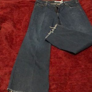 Gap bootcut frayed cuff jeans